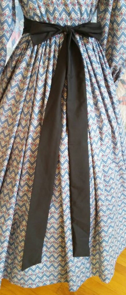 Black Velvet Medici Belt with White Oval Applique