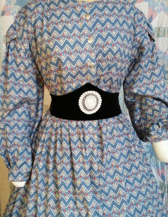 Black Velvet Medici Belt with White Oval Applique