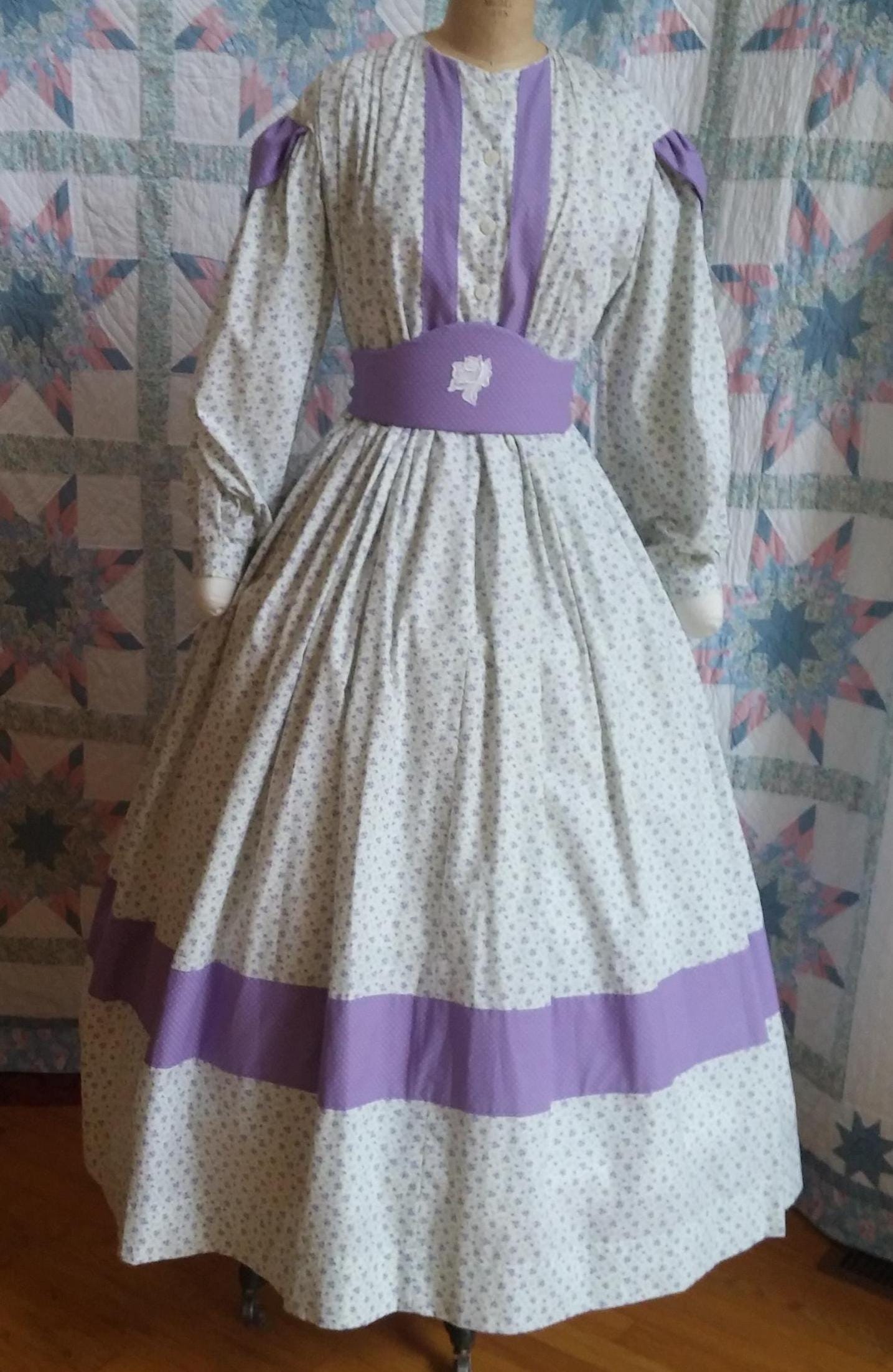 Civil War Era Dress Trimmed in Complimentary Fabric / Day Wrapper, camp, work or day dress, Victorian, Pioneer, Historical, 19th Century