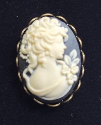 Black Cameo with Silver Filigree Hair Comb, 19th Century Hair Accessory, Victorian, Prom, Evening, Prom, Bridal