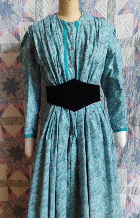 Plain Velvet Medici Belt- Double Pointed - 9 COLORS ,Civil War, 19th Century Victorian, Cummerbund, Sash Belt