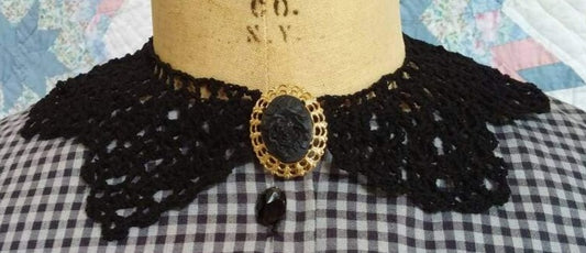 Handmade Crocheted Black Pointed Collar
