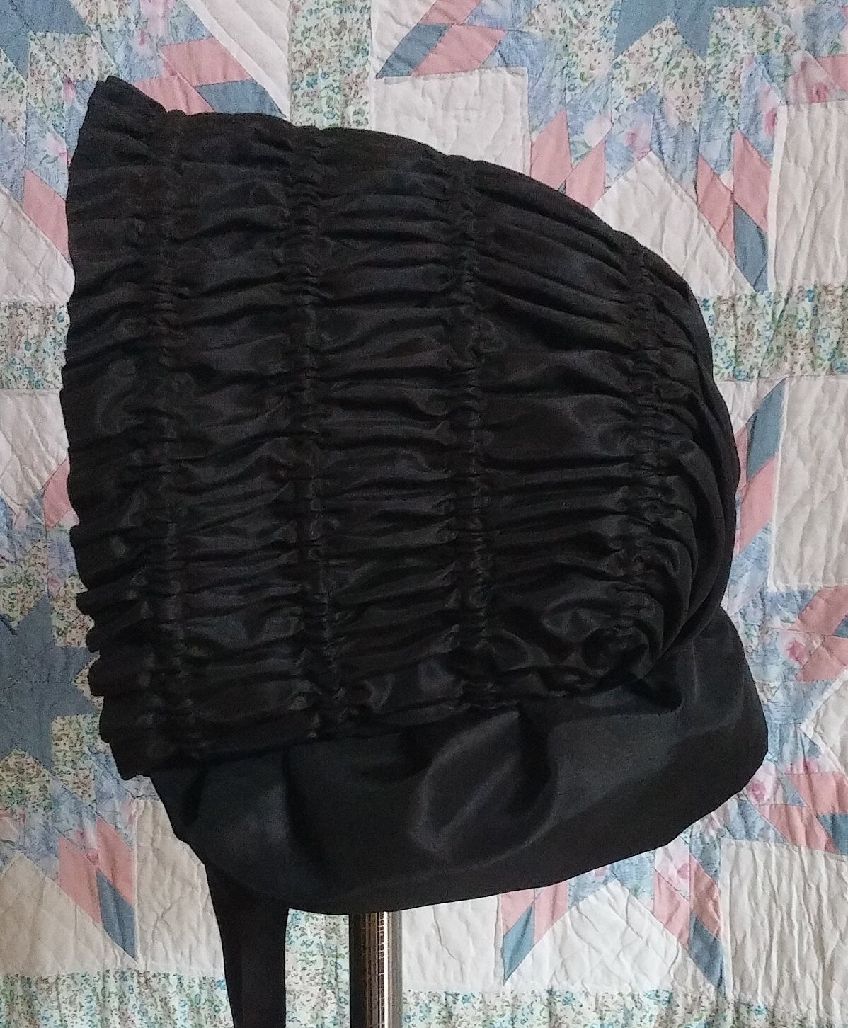 Mourning Bonnet - Drawn Bonnet