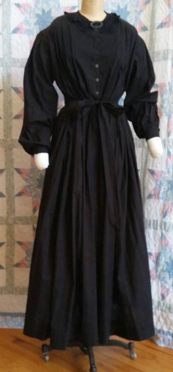Black Civil War Era Dress / Day Wrapper - Mourning - camp or work dress - Nurse