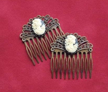 Pair of Black Cameo on Bronze-toned Filigree Hair Combs, 19th Century Hair Accessory, Victorian, Prom, Evening, Prom, Bridal