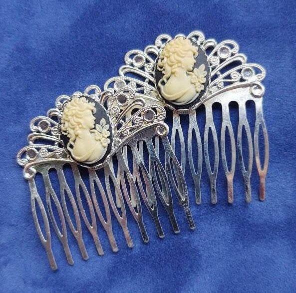 Pair of Black Cameo on Silver Filigree Hair Combs, 19th Century Hair Accessory, Victorian, Prom, Evening, Prom, Bridal