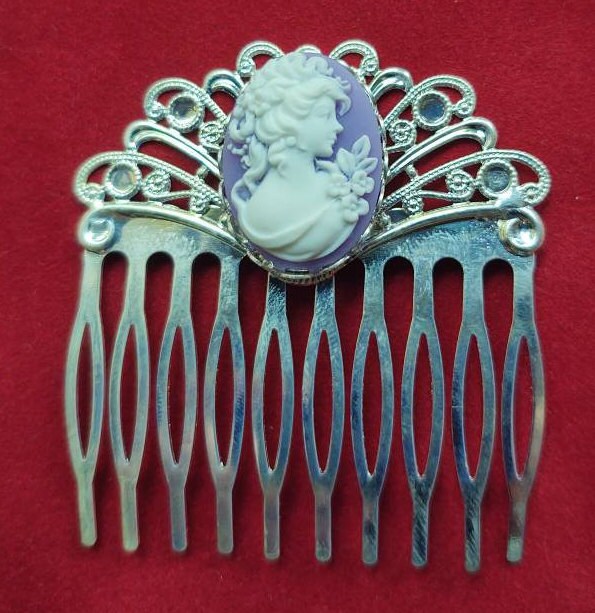 Pair of Purple Cameo on Silver Filigree Hair Combs, 19th Century Hair Accessory, Victorian, Prom, Evening, Prom, Bridal