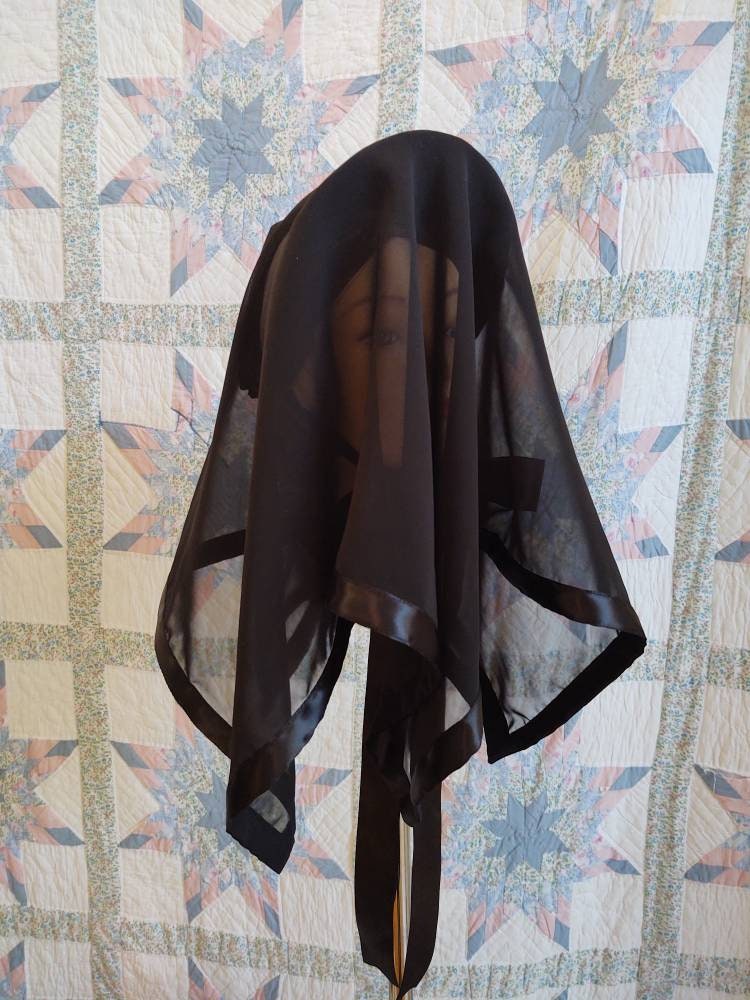 Short Mourning Veil - Weeping Veil - Brush Veil - Widows Weeds - Victorian - Funeral/Memorial Attire - Second Mourning