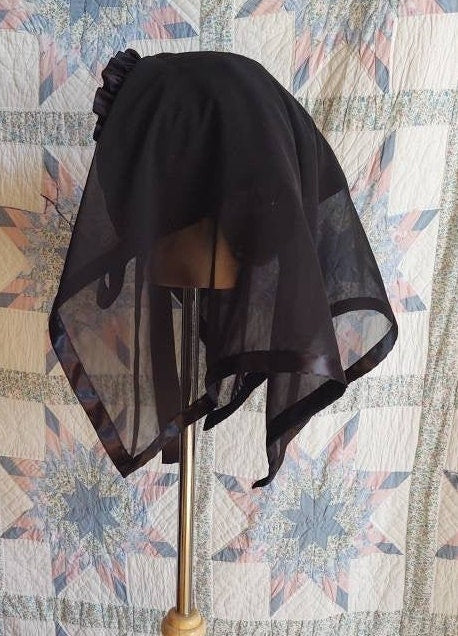 Short Mourning Veil - Weeping Veil - Brush Veil - Widows Weeds - Victorian - Funeral/Memorial Attire - Second Mourning